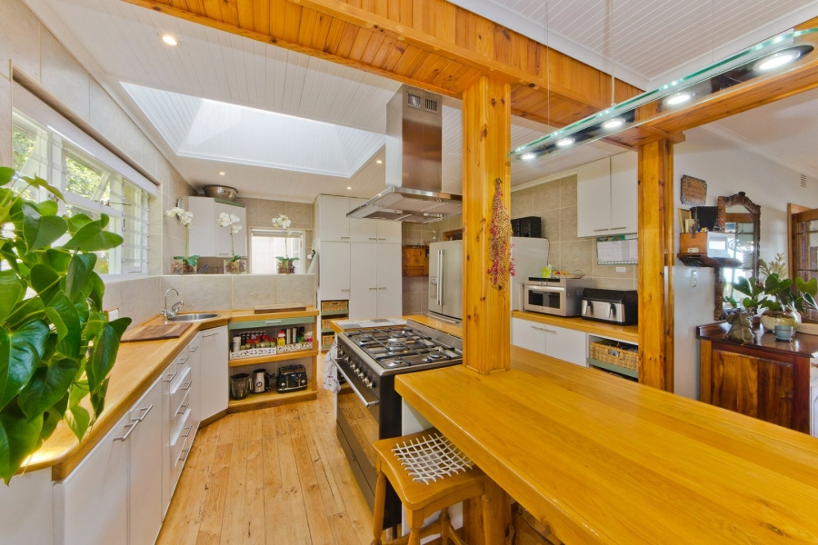 4 Bedroom Property for Sale in Heuwelkruin Western Cape